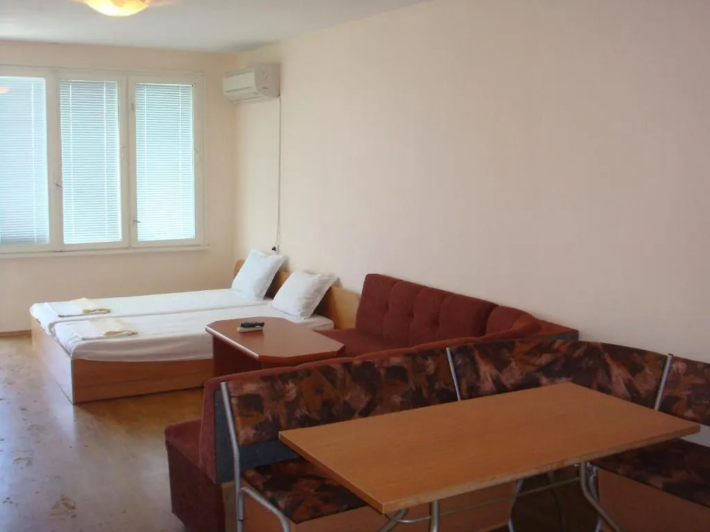 Evi Apartments 1 Πομόριε