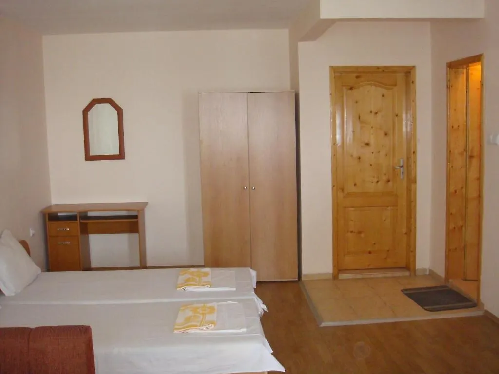 Evi Apartments 1 Πομόριε